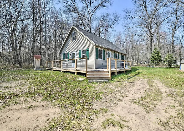 Family Cottage 3 Mi To Higgins Lake State Pk!